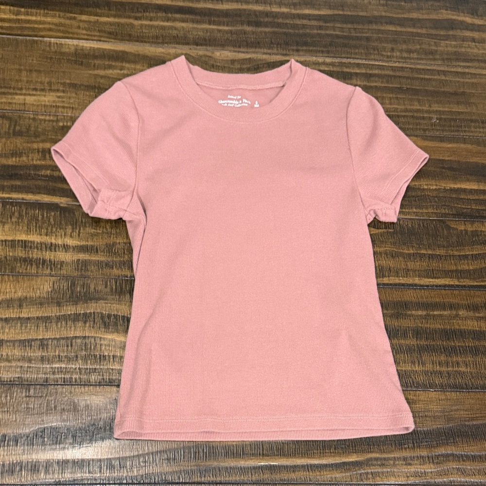 Abercrombie & Fitch Dusty Pink Short Sleeve Tee